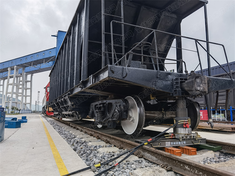 车辆，液压救援起复 (4).jpg