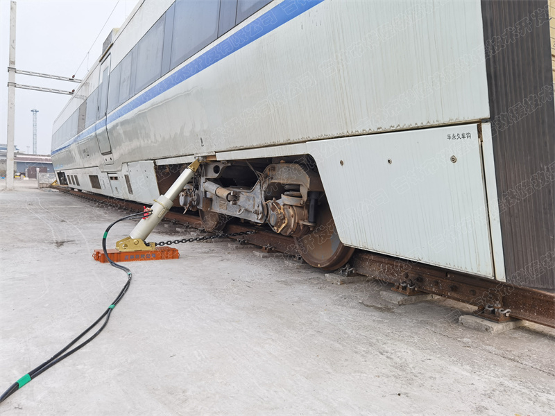 动车，侧移复位装置 (2).jpg