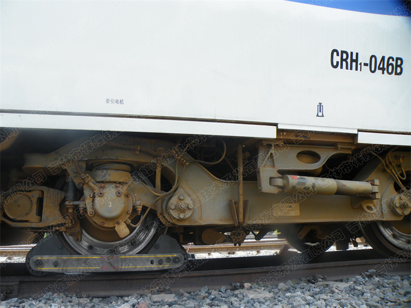 动车，抬轮器 (2).jpg