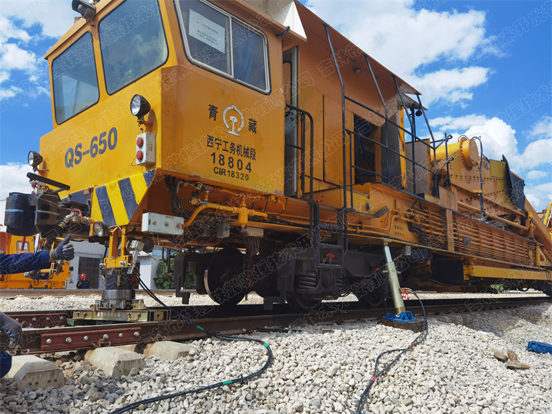 大型养路机械，液压救援起复 19.jpg